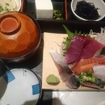 和食Dining　うお座 - 刺身盛り合わせ御前