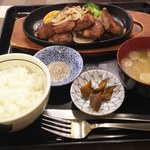 ステーキハウス寿楽 - 那須和牛のサイコロステーキセット(225ｇ)