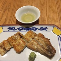 ひつまぶし名古屋備長 ラシック店 - 白焼きは通好み