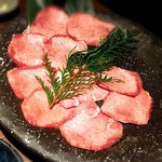 神戸牛焼肉 石田屋。Hanareの上 - 