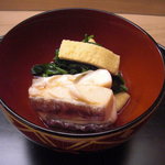 萬み高橋 - 鯛とお揚げさんと青菜を炊いたん。