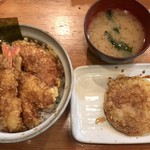 てん天 - 天丼 ¥540 ＋ 玉ねぎ ¥60