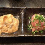 幸寿司 - ちらし（大） ¥1,050 に付く小皿料理
