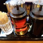 めの娘 - 【2017.12.10(日)】テーブルにある調味料