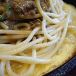 パスタ・デ・ココ - 鉄板自慢のカレーミート