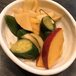 楽屋 - お通しキムチ