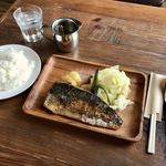 SHOKUDO-CAFE  ちゃぶだい - 洋ランチ　鯖のグリル(\1,000)　ライス変更