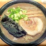 麺処まるは 健松丸 - とんこつラーメン大盛