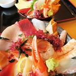 海鮮丼 魚しん - 