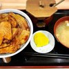 ぶた丼のとん田