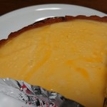 菓子工房エリオス - 焼きチーズケーキ！ これは病み付きになる旨さです!!!