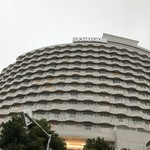 シースケープ テラス・ダイニング - H29.11　お台場海浜公園側より