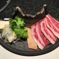 個室 和牛焼肉 吟 難波店 - 