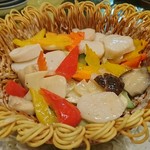 華都飯店 - 帆立と季節野菜の花籠盛り　花籠も食せます