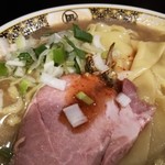 すごい煮干ラーメン凪 - 煮干しラーメン850円（大盛無料）