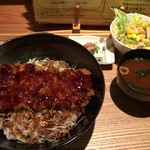 Horohoro - 「山形豚ソースかつ丼定食」（980円）