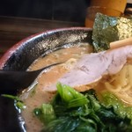 横浜家系らーめん 武術家 - 平成29年12月10日再訪問のチャーシュー