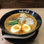 【スペシャル担担麺】
          煮込みチャーシュー＋ゆで卵＋ナッツ入り