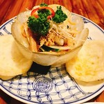 蓮の茎のシャキシャキサラダ