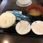 肉屋の正直な食堂 - 