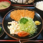 鈴亭 - ロースカツ定食