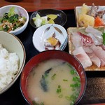 おてび - 刺身定食