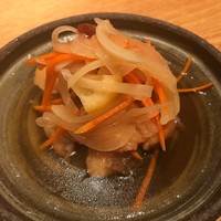 京都石塀小路豆ちゃ 日本橋 - 鯛の南蛮漬け。程よい酸味が鯛の旨味を引き立てています。