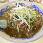 長谷川食堂 - ホルモンラーメン（並）750円