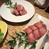焼肉 龍園 西中洲店 - 