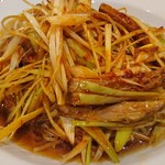 珍味館 - ネギとチャーシュー冷麺