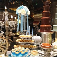 ロビーラウンジ 「マーブルラウンジ」 ヒルトン東京 - チョコレートフォンデュは、ミルクチョコと、メロンチョコ