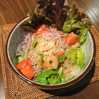 ゲッコー アジアンフーズ&バー_1