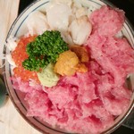 Sakanaya - 北海丼