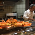 う越貞 - 貞さんと間人の蟹（1.6kg）