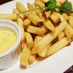 イタリアンレストラン&バル GOHAN - フライドポテト