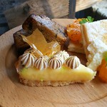 リビングルーム - 