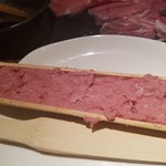 極薄ラムしゃぶ専門 工藤羊肉店 - 羊肉の生つみれ