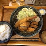 居酒屋まめぞ - エビフライヒレカツランチ