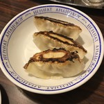 横濱 一品香 福富町店 - 餃子。
                                美味し。