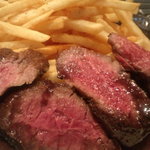 trois - 牛ﾊﾗﾐのｽﾃｰｷ