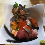 海さくら - 海鮮丼（並）改。オプションを追加してます。
