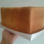 セントル ザ・ベーカリー - 角食パン￥800