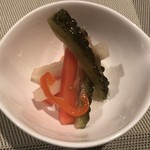 キッチンイナバ - ゴーヤーと島野菜のピクルス 400円(税込)