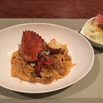 ガザミパスタ サラダ付 1800円(税込)