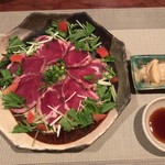 琉球イノシシのタタキ 1200円(税込)