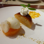 ビストロ ダイア - 愛媛県産みかんのサヴァランとレモンソルベ