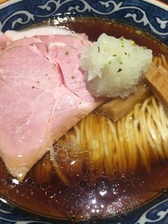 麺屋 坂本01 - 醤油チャーシュー乗せ