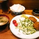 久住 - ランチ　メンチカツ定食　〆\600也。