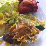 カシミール - ランチのビリヤニとティッカ