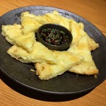 焼肉あらた - とろーりチーズチヂミ　580円